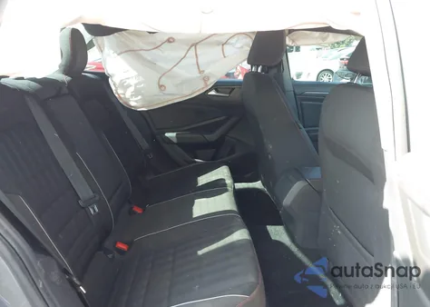 2019 Volkswagen Jetta Gli 2.0T 35Th Anniversary Edition/2.0T Autobahn/2.0T S from USA, damaged, VIN 3VW6T7BU8KM180058